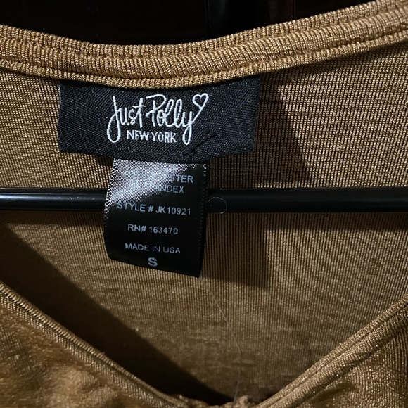 Teens size small sparkly long sleeve blouse brand new with tag - Picture 3 of 4